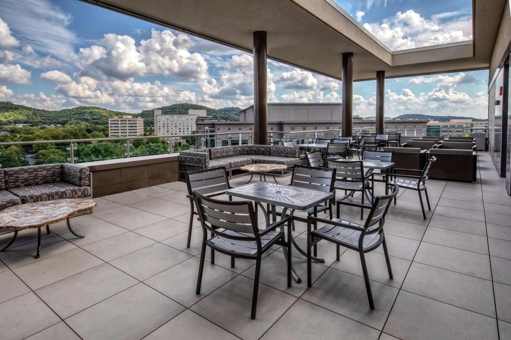Hotel Hilton Franklin Cool Springs Exterior foto